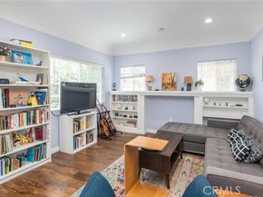 14835 Kittridge Street, Van Nuys (los Angeles) CA 91405