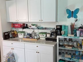 13307 Herron Street, Sylmar (los Angeles) CA 91342