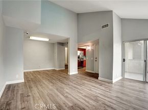 20155 Keswick Street 209, Winnetka (los Angeles) CA 91306