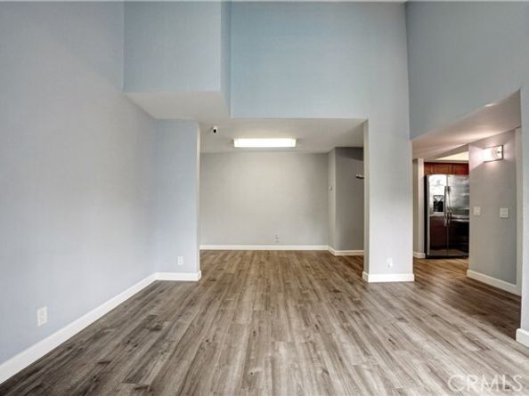 20155 Keswick Street 209, Winnetka (los Angeles) CA 91306