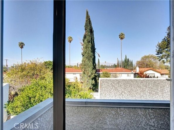 20155 Keswick Street 209, Winnetka (los Angeles) CA 91306