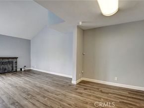 20155 Keswick Street 209, Winnetka (los Angeles) CA 91306