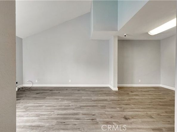 20155 Keswick Street 209, Winnetka (los Angeles) CA 91306