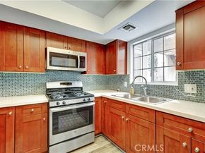 20155 Keswick Street 209, Winnetka (los Angeles) CA 91306