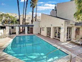 20155 Keswick Street 209, Winnetka (los Angeles) CA 91306