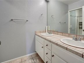 20155 Keswick Street 209, Winnetka (los Angeles) CA 91306