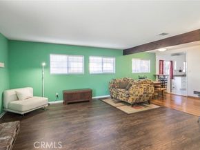 8009 Aldea, Los Angeles CA 91406