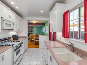 8009 Aldea, Los Angeles CA 91406