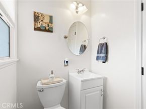 6347 Bovey Avenue, Tarzana (los Angeles) CA 91335