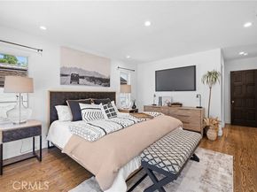 5127 Willowcrest, North Hollywood (los Angeles) CA 91601