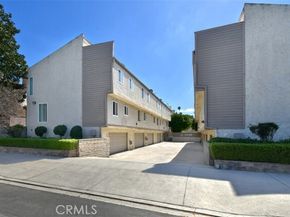 7240 Shirley 101, Reseda (los Angeles) CA 91335