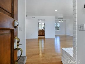 7240 Shirley 101, Reseda (los Angeles) CA 91335