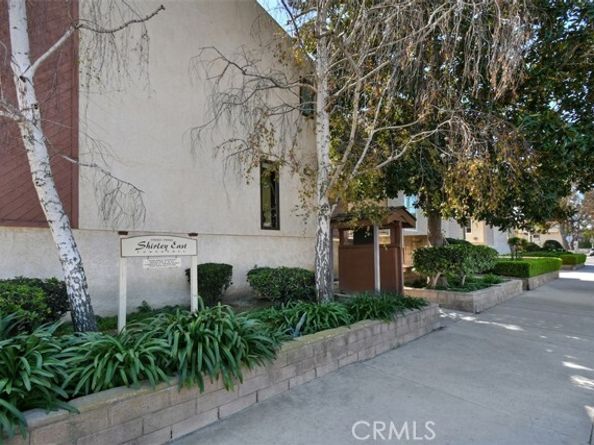 7240 Shirley 101, Reseda (los Angeles) CA 91335