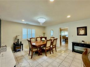 6118 Bellingham Avenue, North Hollywood (los Angeles) CA 91606