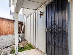 9332 Van Nuys 69, Panorama City (los Angeles) CA 91402