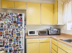 9332 Van Nuys 69, Panorama City (los Angeles) CA 91402