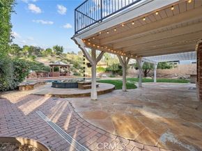 11101 Eton Avenue, Chatsworth (los Angeles) CA 91311