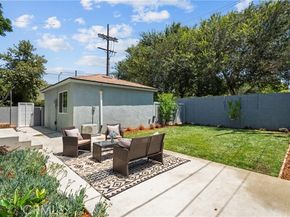 8054 Cedros Avenue, Panorama City (los Angeles) CA 91402