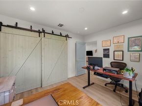 8054 Cedros Avenue, Panorama City (los Angeles) CA 91402