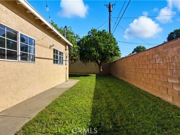 13568 Ottoman Street, Arleta (los Angeles) CA 91331