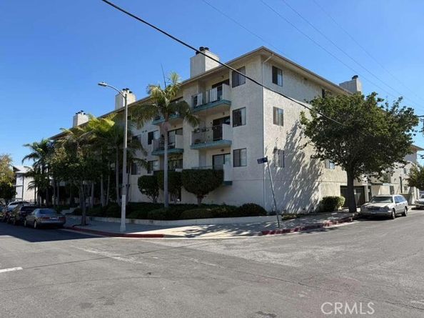 1436 257th Street 302, Harbor City (los Angeles) CA 90710