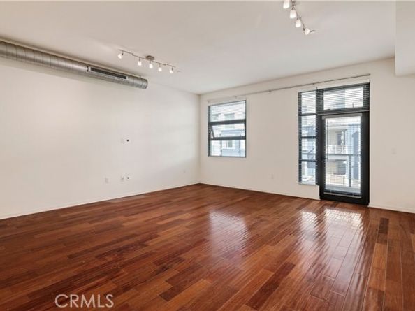 133 The Promenade 426, Long Beach CA 90802