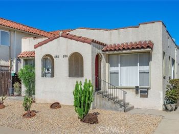 884 W 11th