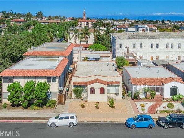 884 W 11th, San Pedro (los Angeles) CA 90731