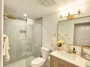 912 W 11th 4, San Pedro (los Angeles) CA 90731