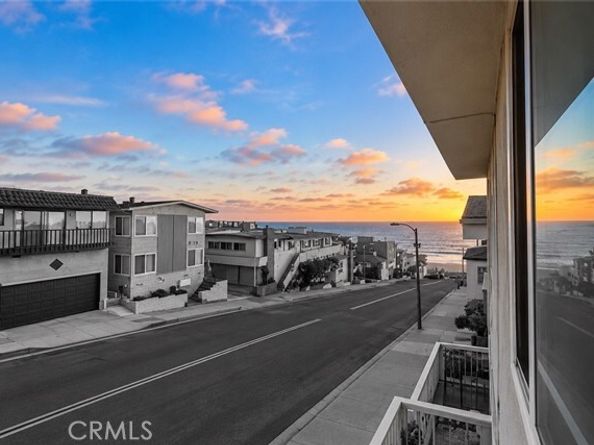 225 Rosecrans Avenue, Manhattan Beach CA 90266