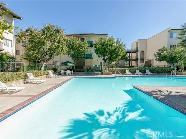 5460 White Oak Avenue C330, Encino (los Angeles) CA 91316