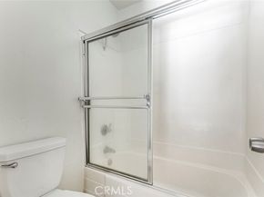 5460 White Oak Avenue C330, Encino (los Angeles) CA 91316