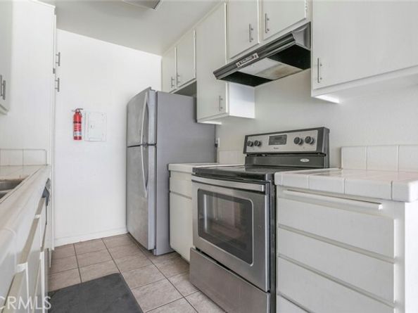 5460 White Oak Avenue C330, Encino (los Angeles) CA 91316