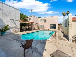 7135 Coldwater Canyon Avenue 16, North Hollywood (los Angeles) CA 91605