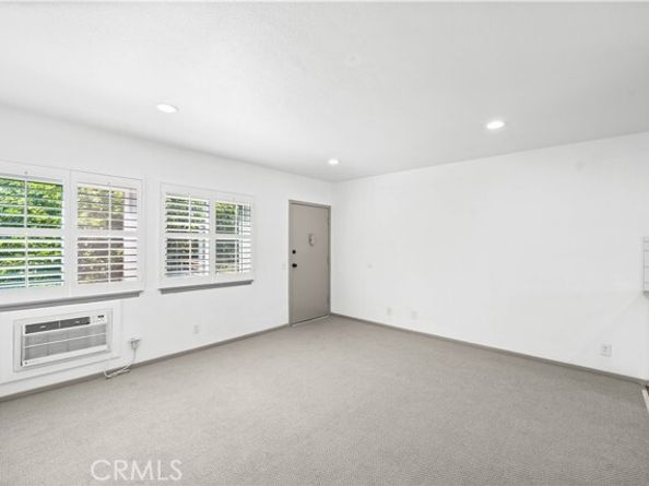 7135 Coldwater Canyon Avenue 16, North Hollywood (los Angeles) CA 91605
