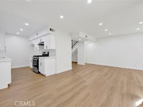 17303 Chatsworth Street 4, Granada Hills (los Angeles) CA 91344