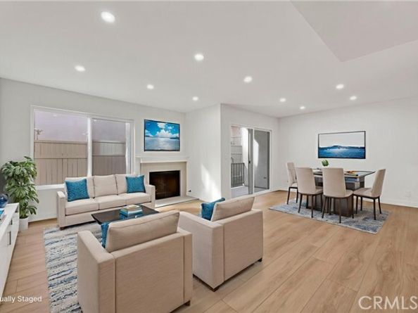 17303 Chatsworth Street 4, Granada Hills (los Angeles) CA 91344