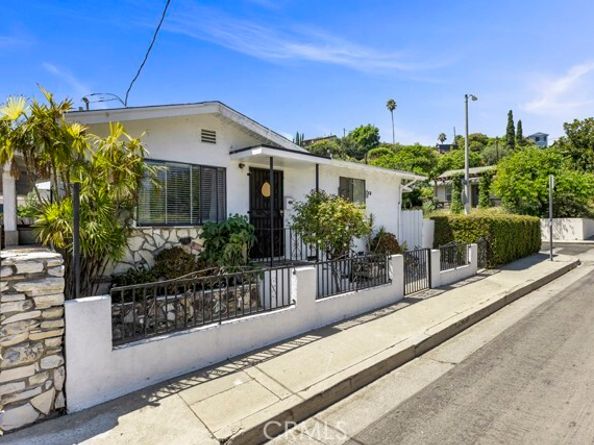 2871 Budau Avenue, Los Angeles CA 90032