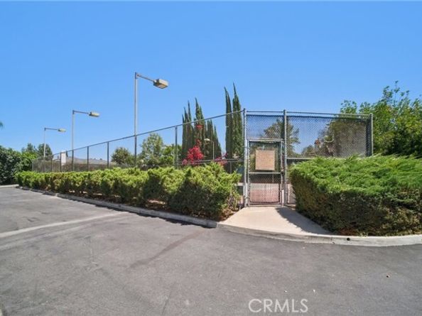 22525 Sherman Way 403, West Hills (los Angeles) CA 91307