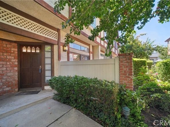 22525 Sherman Way 403, West Hills (los Angeles) CA 91307