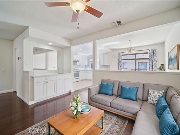 22525 Sherman Way 403, West Hills (los Angeles) CA 91307