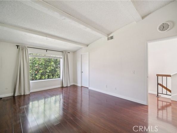 22525 Sherman Way 403, West Hills (los Angeles) CA 91307