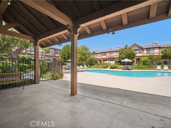 22525 Sherman Way 403, West Hills (los Angeles) CA 91307