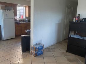 8420 S Broadway, Los Angeles CA 90003