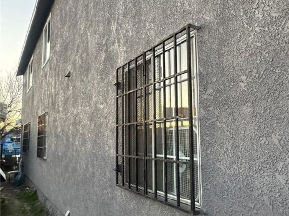 8420 S Broadway, Los Angeles CA 90003