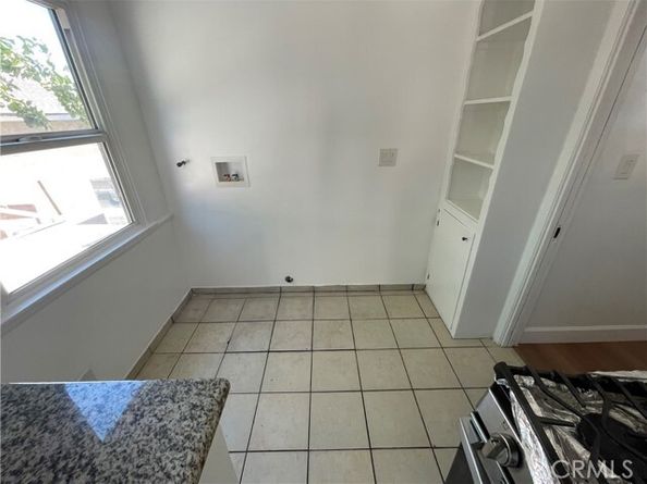 13229 Schoenborn Street, Sun Valley (los Angeles) CA 91352