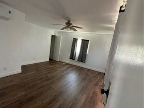 13229 Schoenborn Street, Sun Valley (los Angeles) CA 91352