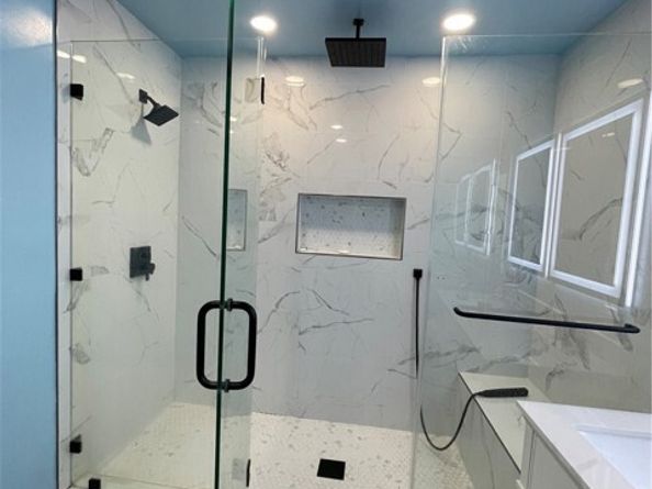 13229 Schoenborn Street, Sun Valley (los Angeles) CA 91352