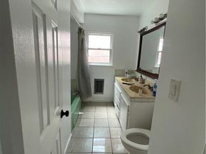 13229 Schoenborn Street, Sun Valley (los Angeles) CA 91352