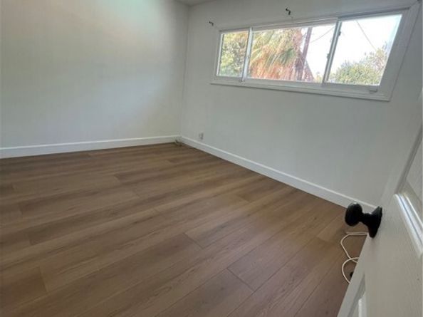 13229 Schoenborn Street, Sun Valley (los Angeles) CA 91352